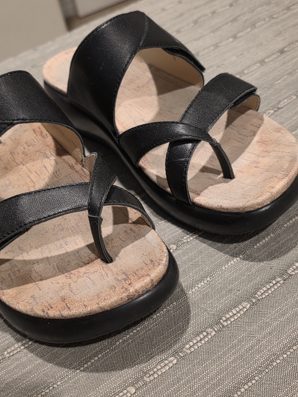 Alegria Women’s Black Leather Slide Sandals with Toe Loop
